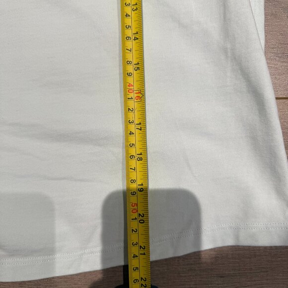 Lululemon Light Blue T-shirt (Size 4 Great Condition) - Picture 6 of 9